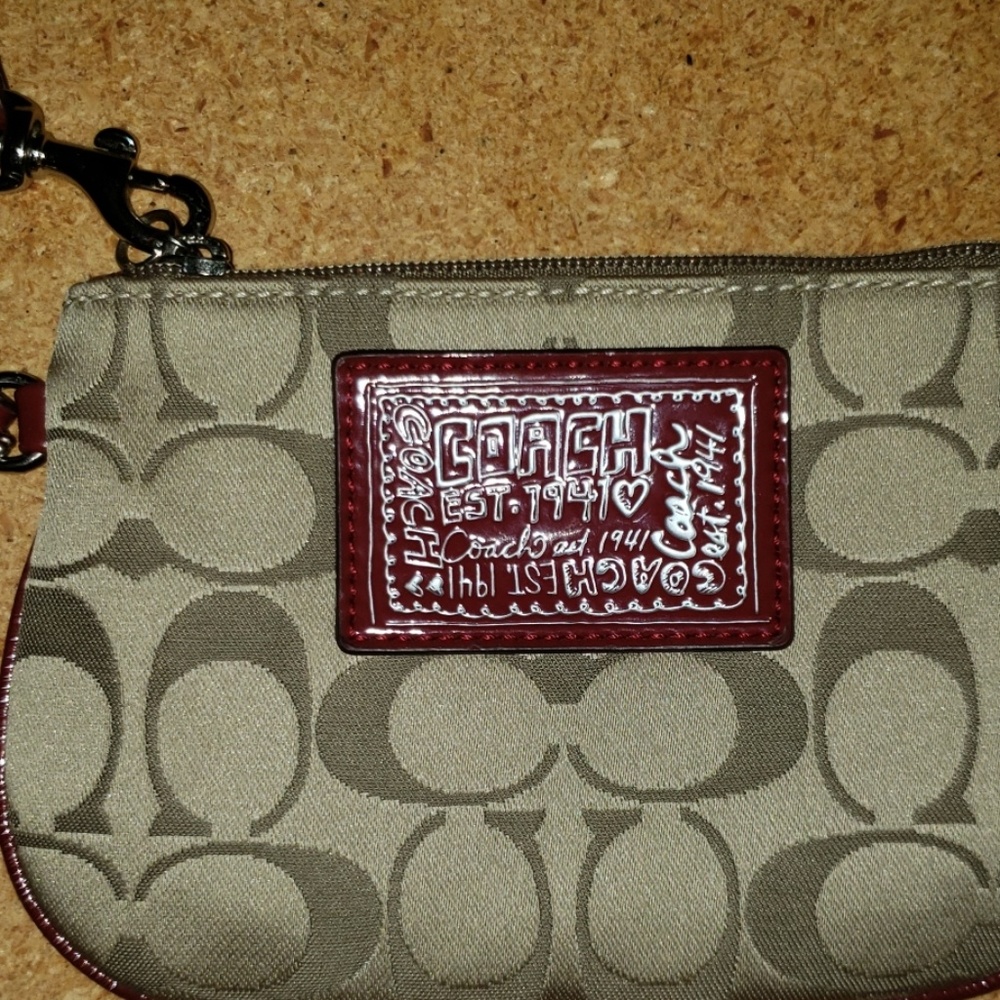 👝Wristlet 👝